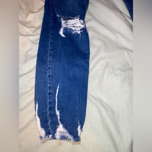 Free People - Shark Bite Raw-Hem Ripped Crop Skinny Jeans in Blue - Picture 14 of 15